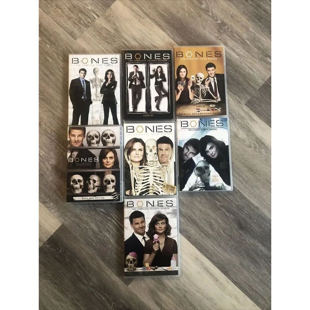 *Bones Seasons 1 - 7 Complete DVD Set. Please Read.
